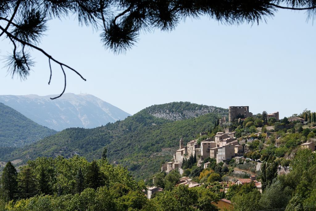 Vvf Drome Provence Hotell Montbrun-les-Bains Exteriör bild