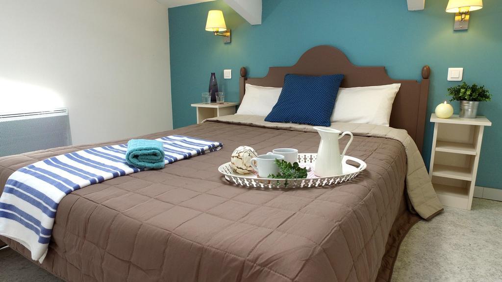 Vvf Drome Provence Hotell Montbrun-les-Bains Exteriör bild