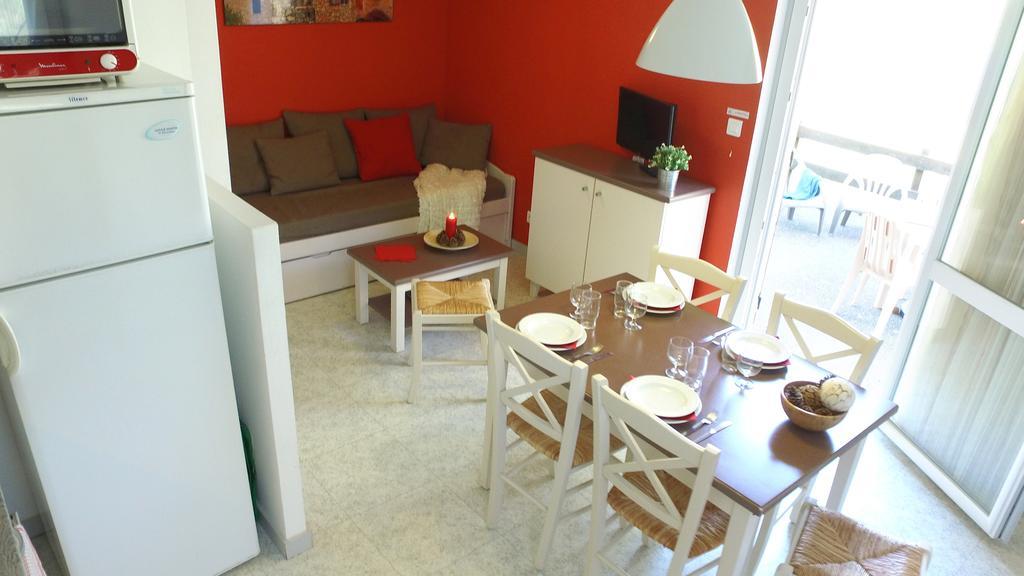 Vvf Drome Provence Hotell Montbrun-les-Bains Exteriör bild